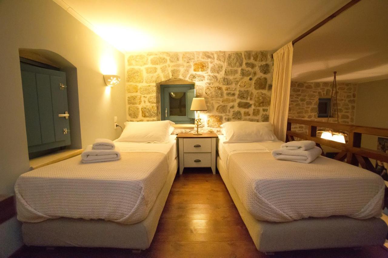 Petra Boutique Homes Arginonda Dış mekan fotoğraf